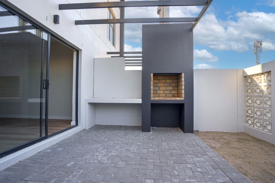 3 Bedroom Property for Sale in Sandown Western Cape